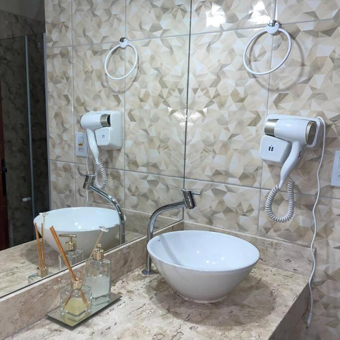 Flat Confortavel 3 Pessoas C/ Piscina Prox Axe Moi